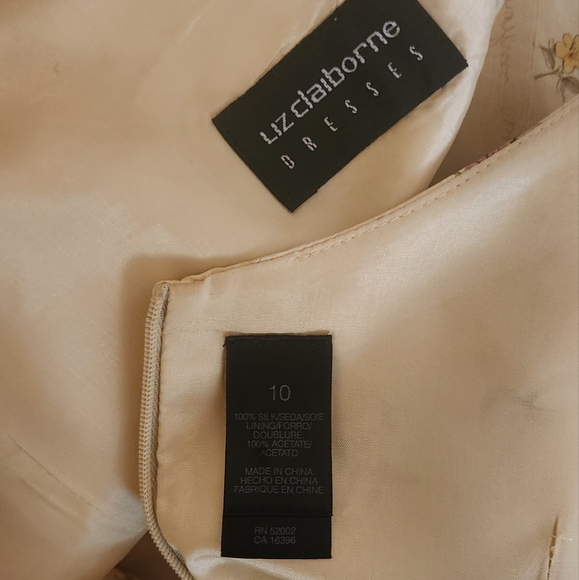 Vintage Garden Dress - Picture 3 of 3